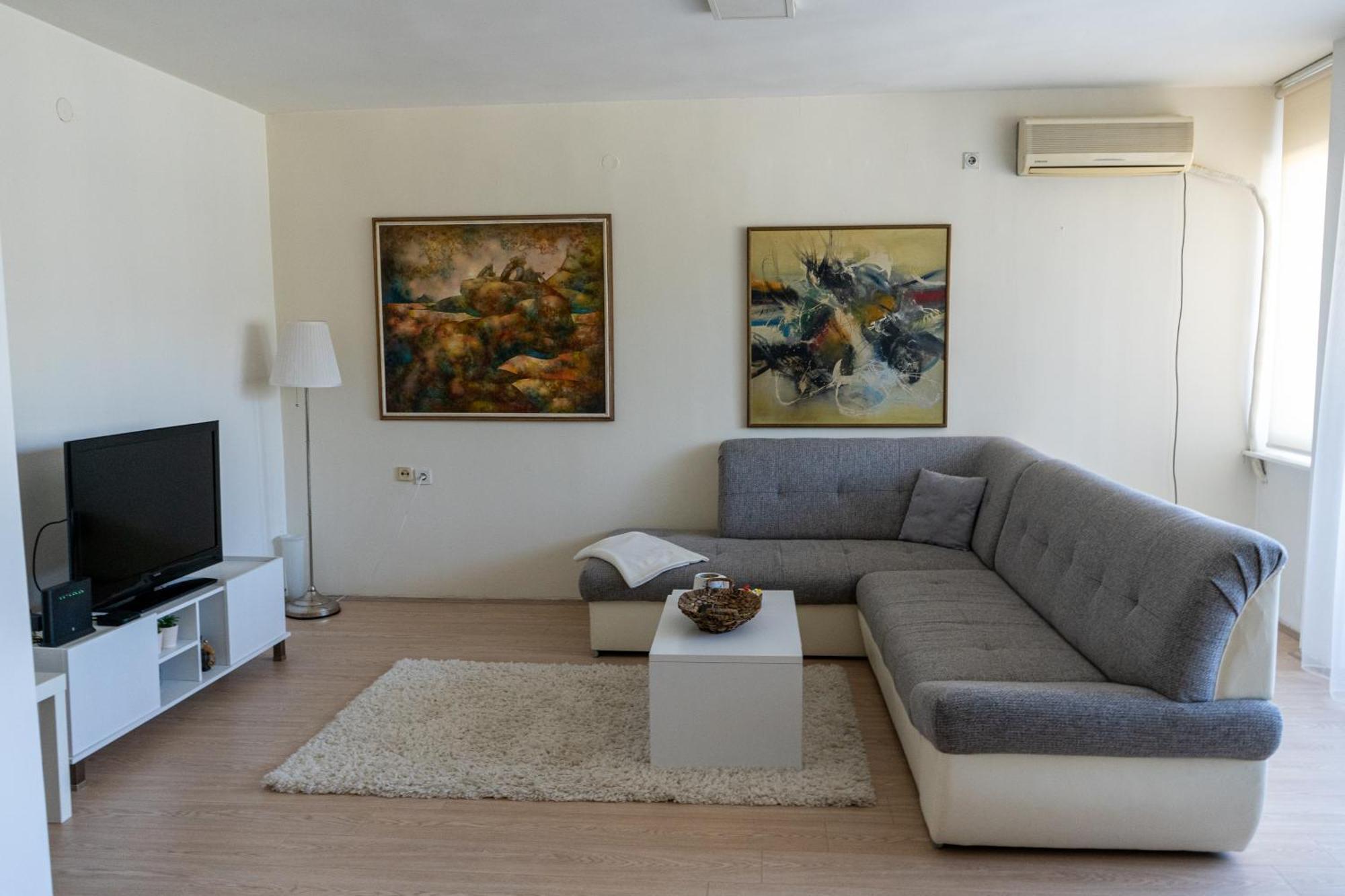 Apartment In City Center Of Escópia Exterior foto